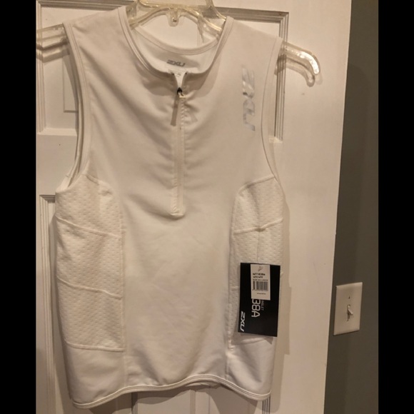 2XU Tri Singlet - MT1838A - Picture 2 of 3